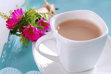 Các bước làm món Sữa đậu nành hương hoa hồng Sua dau nanh 5 Các bước làm món Sữa đậu nành hương hoa hồng