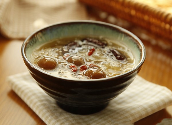 Các bước làm món Chè nhãn che nhan Các bước làm món Chè nhãn