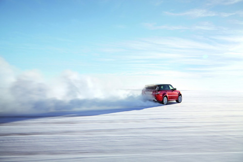 range rover sport 2014 suv nhanh nhat lich su land rover4 Range Rover Sport 2014 – Nâng cấp nhiều về kiểu dáng và động cơ