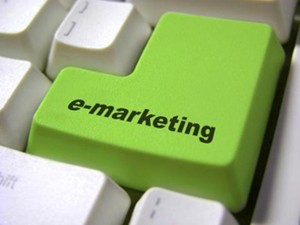 1249621570 bigstockphoto e marketing button 856577 ezr 1 Tại sao lại sử dụng phương pháp marketing không áp dụng quảng cáo?