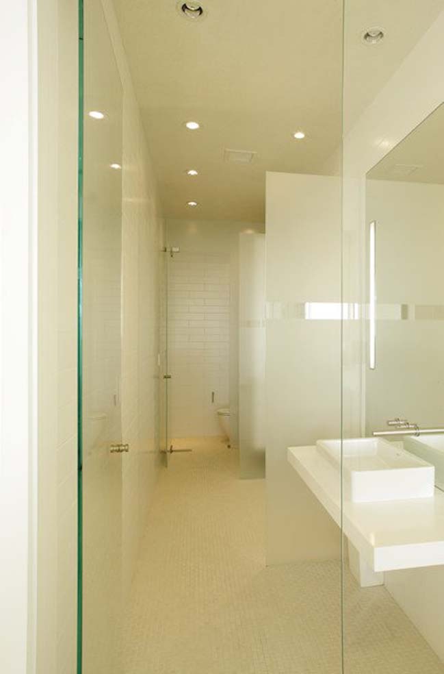 phong tam dep hinh chu nhat 12 Cùng nhìn qua 18 mẫu phòng tắm đẹp có diện tích hẹp