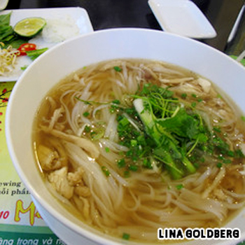 pho Những món ẩm thực đường phố Hà Nội vào top 10 châu Á
